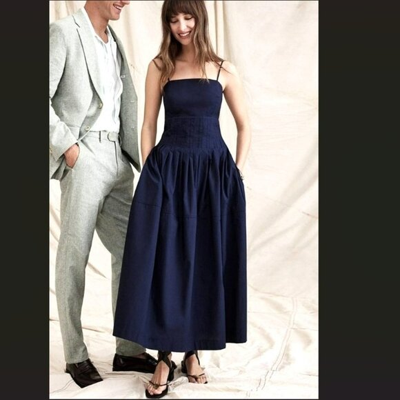 NWT Banana Republic Pleated Midi Dress Size 4 In Preppy Navy - Picture 2 of 10